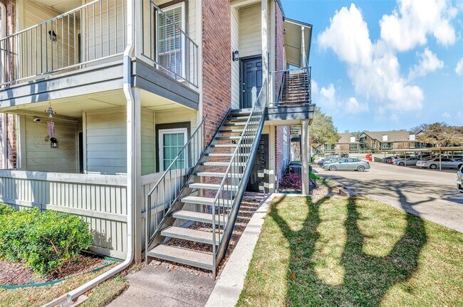 Foto del edificio - 5981 Arapaho Rd