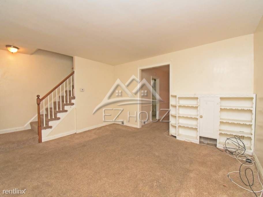 Primary Photo - 3921 Clarinth Rd
