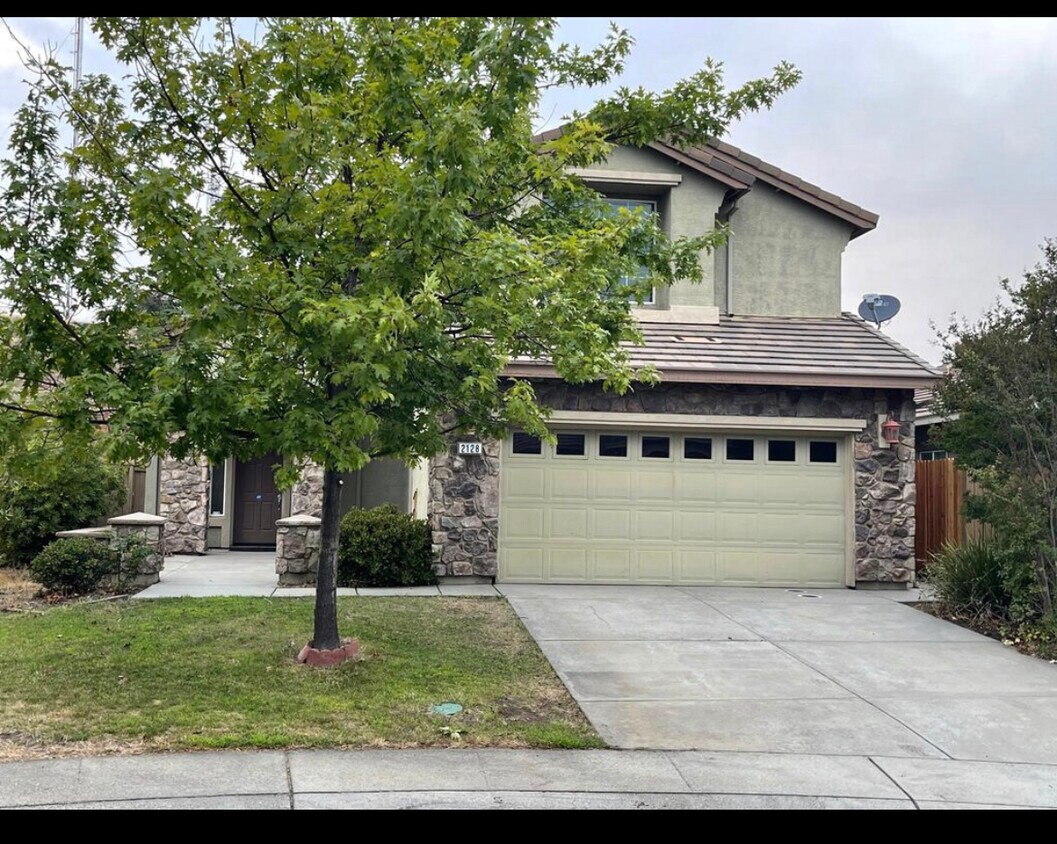 2128 Horseshoe Glen Cir, Folsom, CA 95630 House for Rent in Folsom