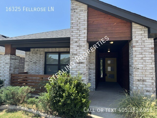 Foto del edificio - 16325 Fellrose Ln