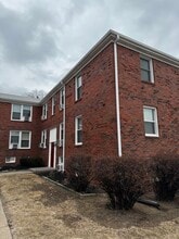 Building Photo - 4706 Cass St