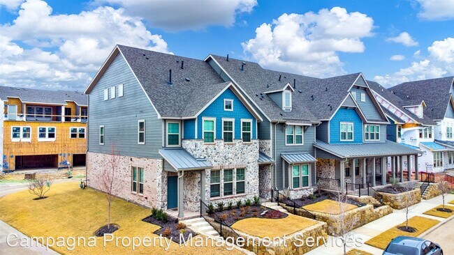 Building Photo - 3 br, 3.5 bath House - 7815 Manilla Dr