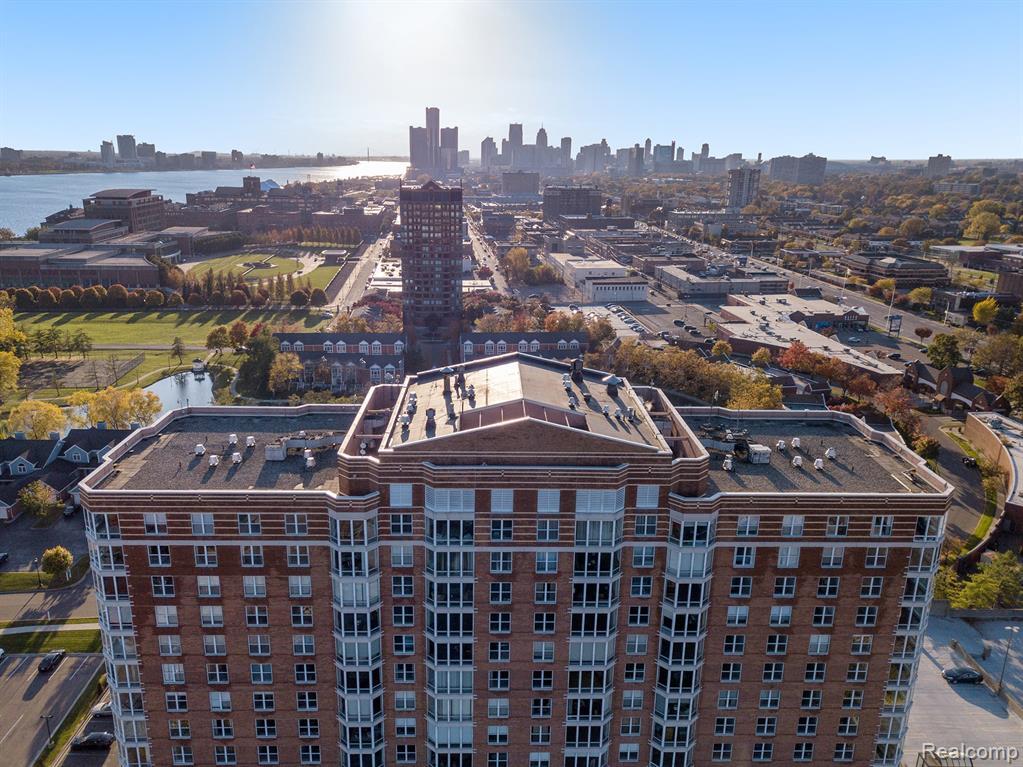 250 E Harbortown Dr Unit 505, Detroit, MI 48207 Condo for Rent in