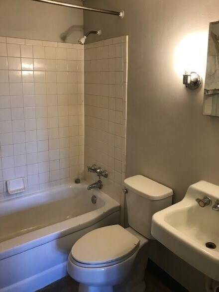 Full Bath - 11325 Greenberry Rd