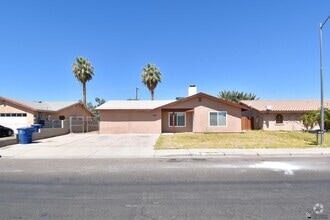 Building Photo - 2878 S 18th Ave