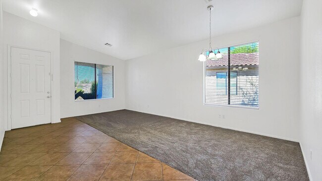Foto del edificio - 10726 W Citrus Grove Way