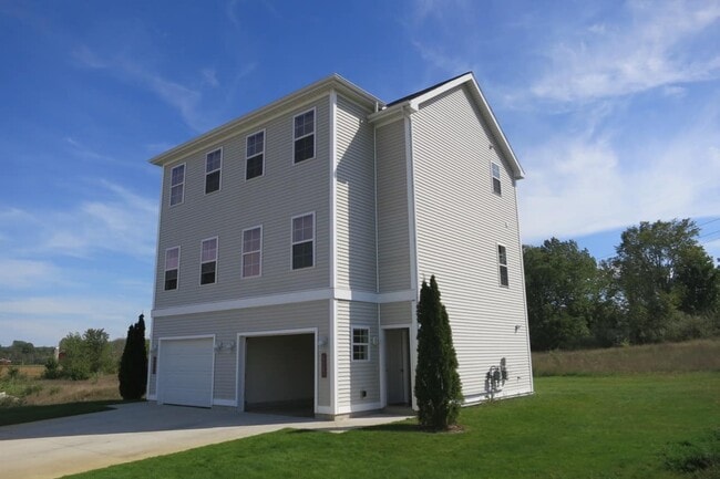 Building Photo - 1117 Umber Dr