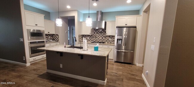 Foto del edificio - 27057 N Skipping Rock Rd