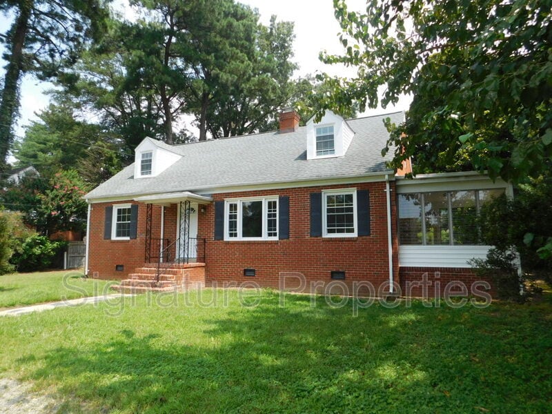 Primary Photo - 8000 Atlee Rd
