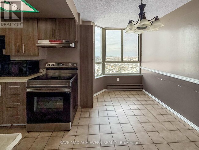 Photo du bâtiment - 20 Cherrytree Dr