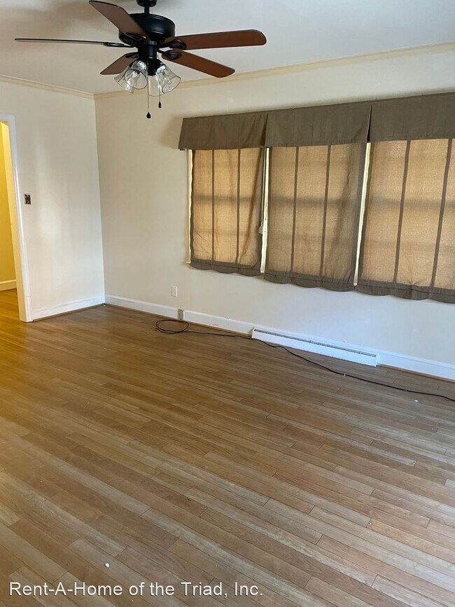 Foto del edificio - 3 br, 2 bath House - 2511 W Cornwallis Drive