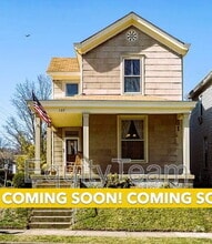 Building Photo - 137 S F St