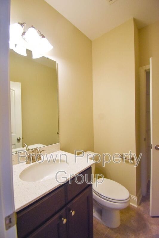 Foto del edificio - 915 Carolina Ave