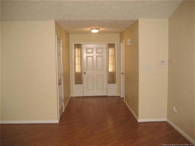 Foto del edificio - 1525 Kershaw Loop