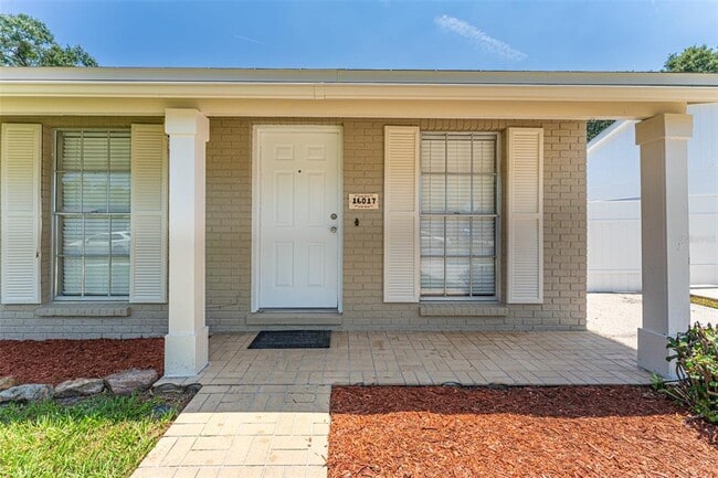 Building Photo - 16017 Woodpine Dr