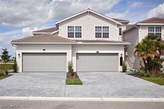 Building Photo - 5746 Oakmont Ct