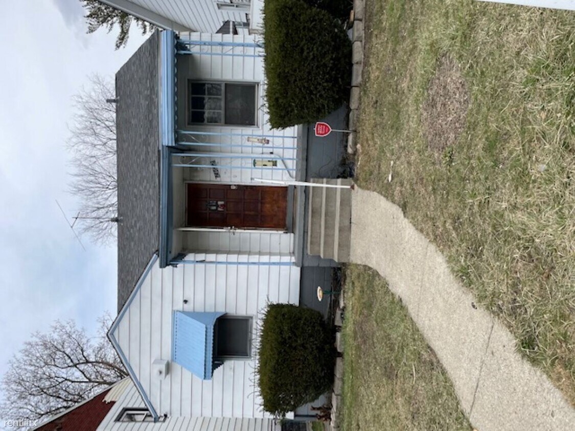 13612 Glastonbury Ave, Detroit, MI 48223 House Rental in Detroit, MI
