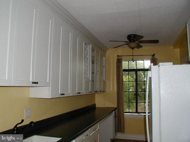 Building Photo - 1305 N Broom St