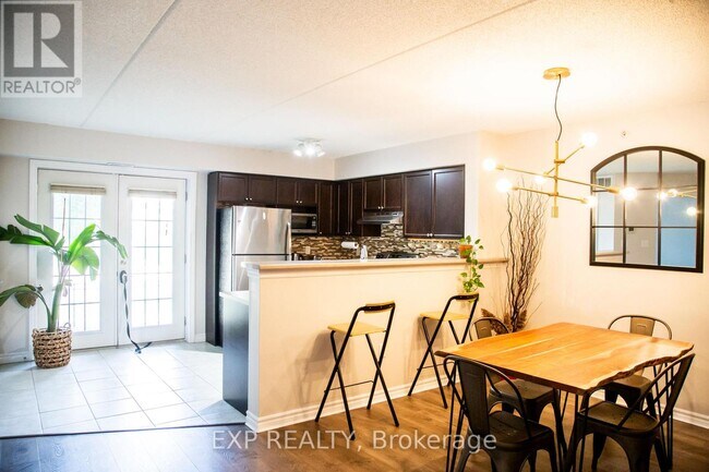 Photo du bâtiment - 1380 Main St E
