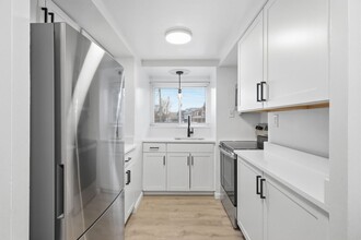 Building Photo - 4738 Liberty Ave