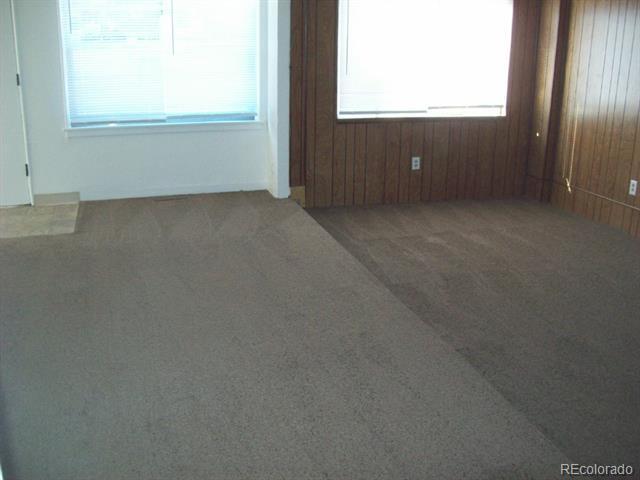 Foto del edificio - 1930 Ulster St