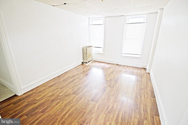 Foto del edificio - 336 N 6th St