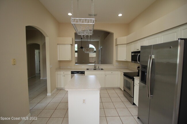 Building Photo - 4411 Portage Trail