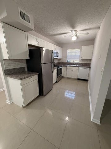 Photo - 301 Norwood Terrace (Boca Raton, FL) Apartment