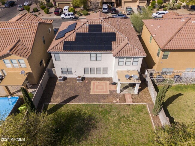 Foto del edificio - 4499 E Rousay Dr