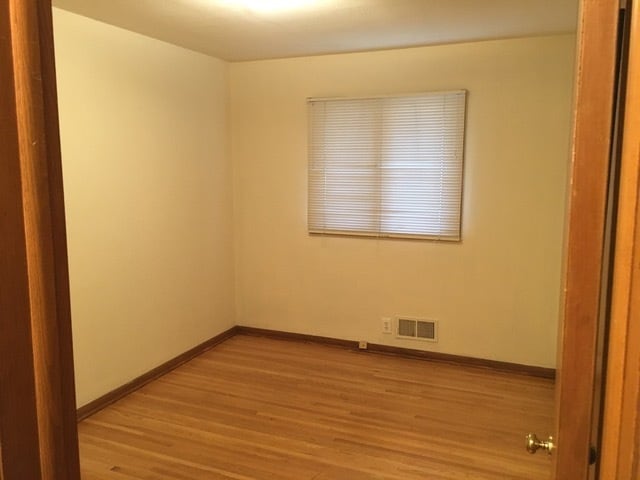 Bedroom - 4206 Valley View Rd