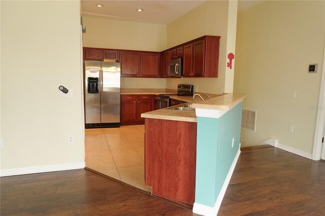 Foto del edificio - 7125 Harmony Square Dr S