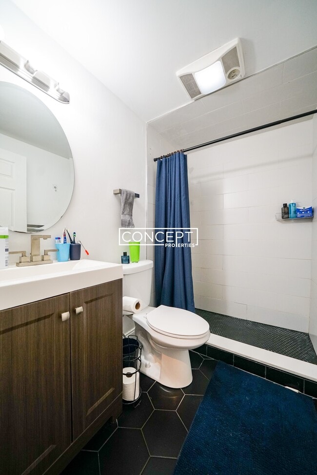 Building Photo - 480 Massachusetts Ave