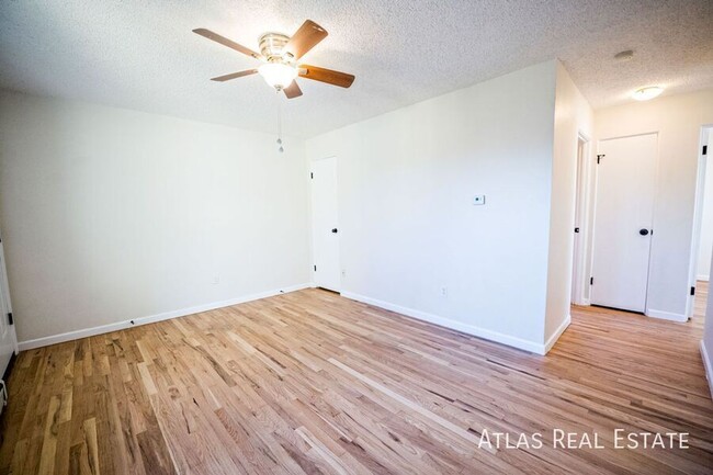 Building Photo - FULLY RENOVATED November 2024! Beautiful 2...