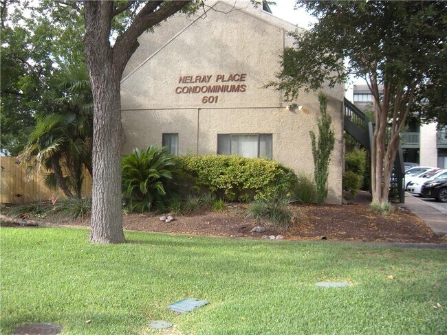 Foto del edificio - 601 Nelray Blvd