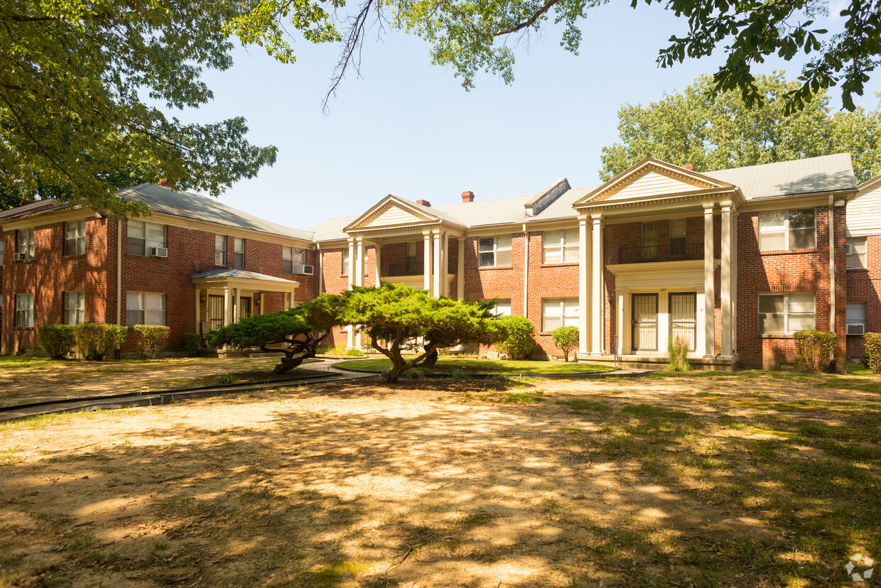 Foto del edificio - Camellia - Magnolia Gardens Apartments