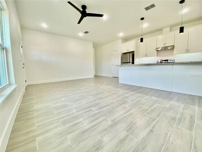 Foto del edificio - 10006 Massey St