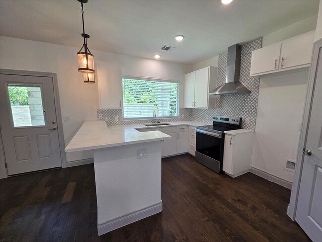 Building Photo - 2105 Tiger Trail