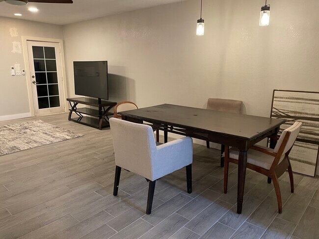 Foto del edificio - 1262 Taylor Rd