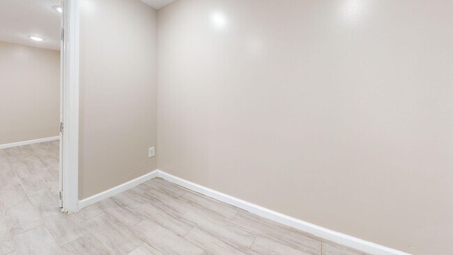 Foto del edificio - Spacious 4BR, 2BA Home with Updated Kitchen