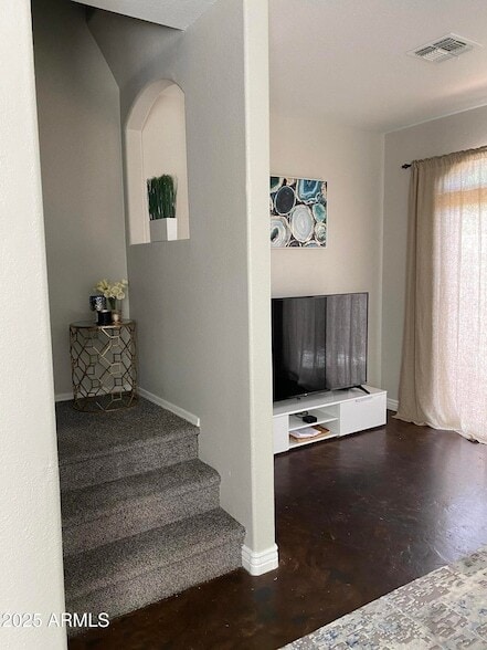 Foto del edificio - 2401 E Rio Salado Pkwy