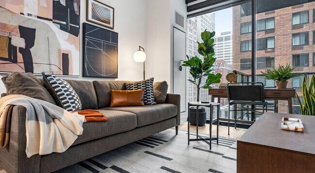 Foto del edificio - 515 N St Clair St