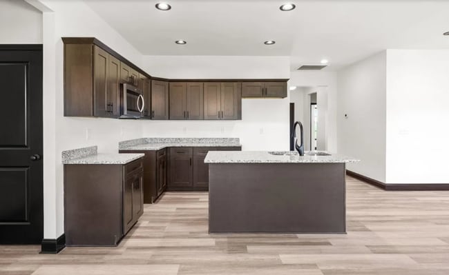 Building Photo - 506 Victoria Wy