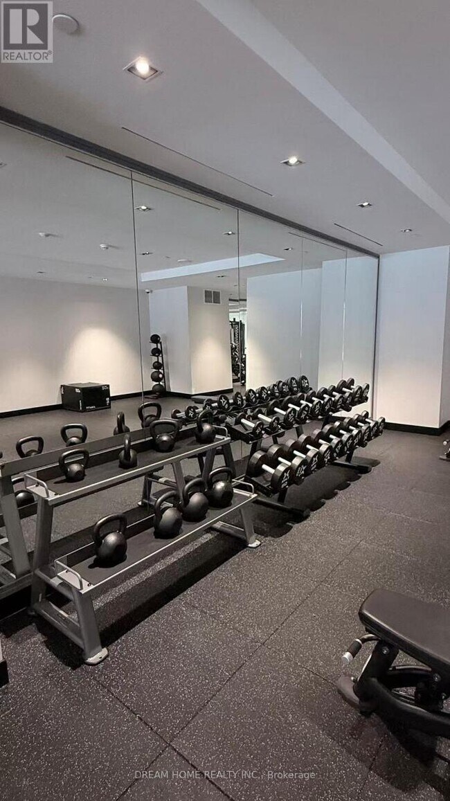 Photo du bâtiment - 65 Mutual St