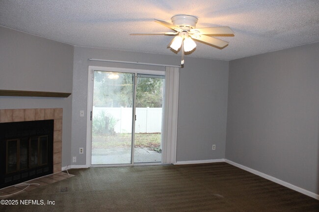 Foto del edificio - 791 Assisi Ln