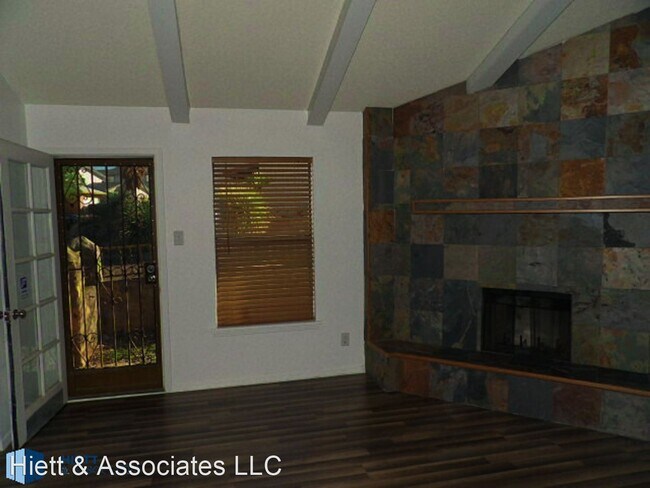 Building Photo - 3 br, 1 bath House - 6901 Ridge Top Dr