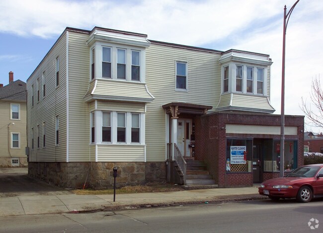 Foto del edificio - 964-966 S Main St