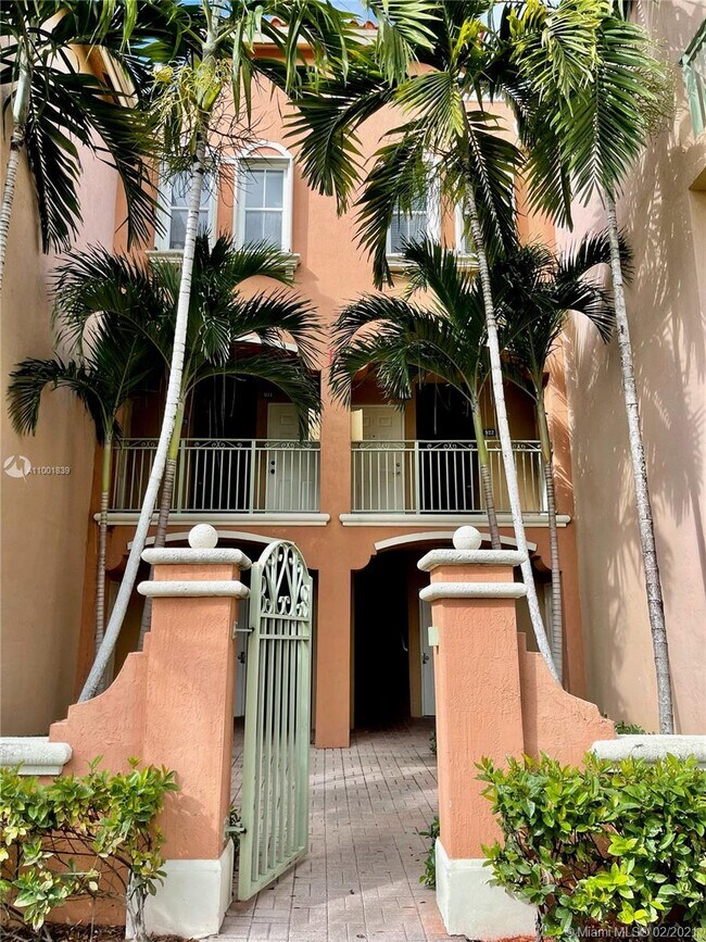 Building Photo - 6700 NW 114th Ave