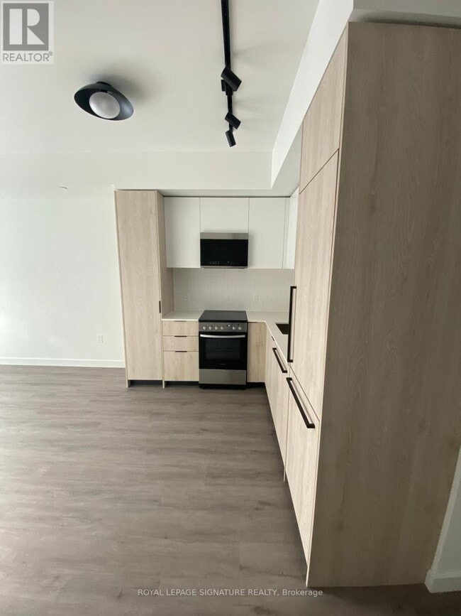 Building Photo - 1635 Military Trail