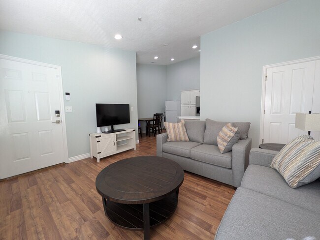 Foto del edificio - 861 W Columbia Ln
