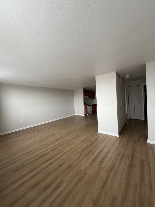 Foto del edificio - 967 Asylum Ave